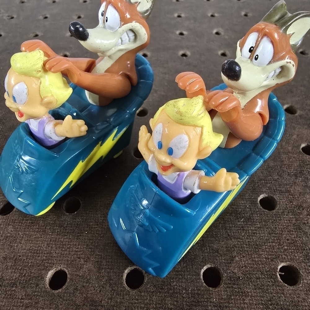 2 Vintage 1993 Warner Bros Tiny Tunes Mindy & Buttons McDonald's Toy Works - Picture 2 of 5